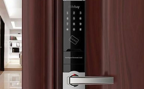 西区24小时上门开锁公司