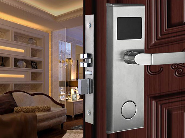 西区24小时上门开锁公司