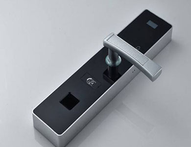 西区24小时上门开锁公司